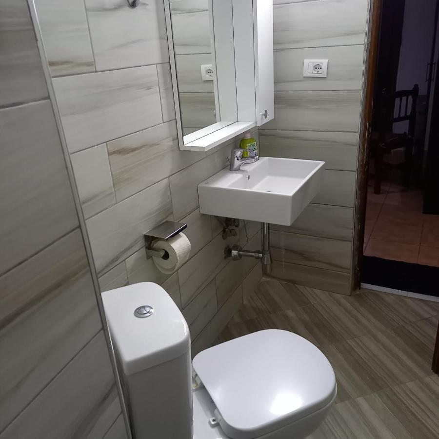 Mustafaraj Apartments Εξαμίλιο Εξωτερικό φωτογραφία