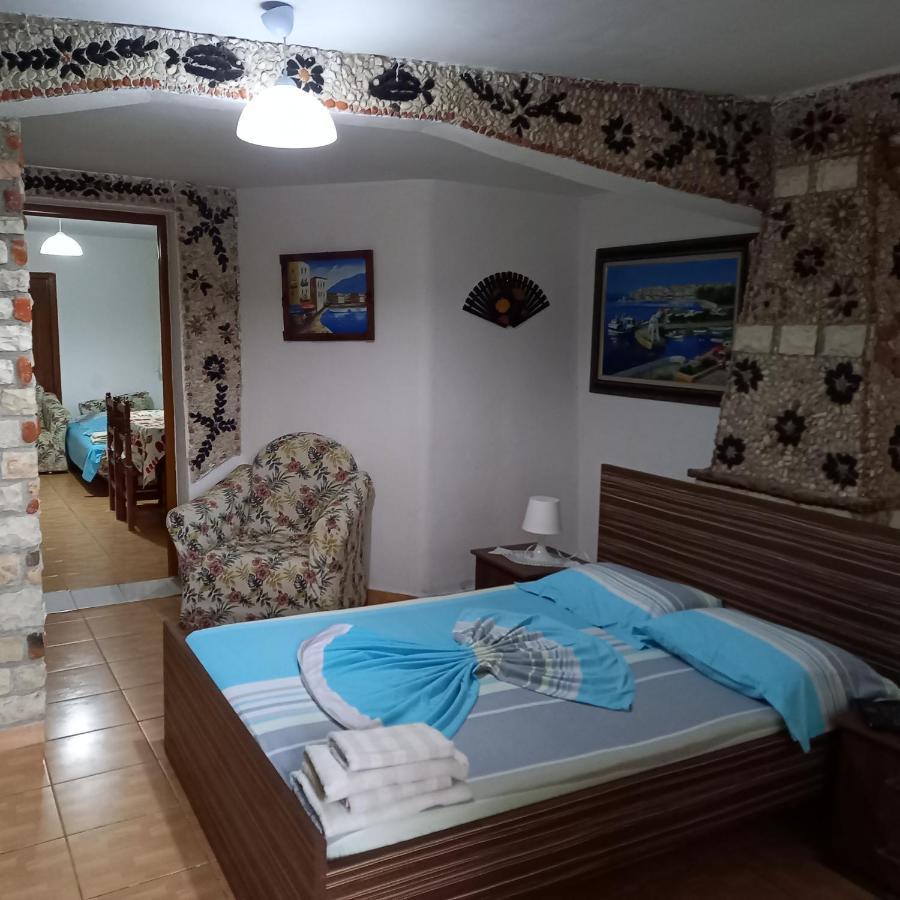 Mustafaraj Apartments Εξαμίλιο Εξωτερικό φωτογραφία