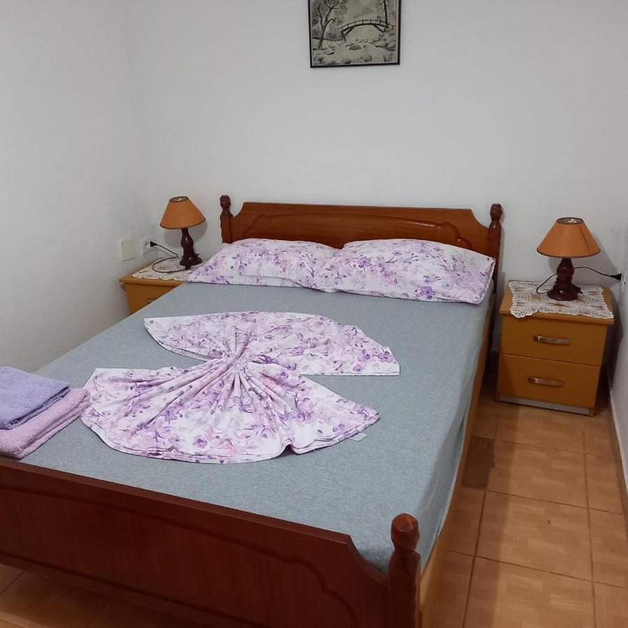 Mustafaraj Apartments Εξαμίλιο Εξωτερικό φωτογραφία