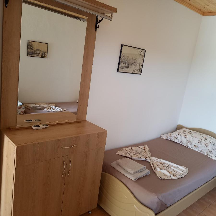Mustafaraj Apartments Εξαμίλιο Εξωτερικό φωτογραφία