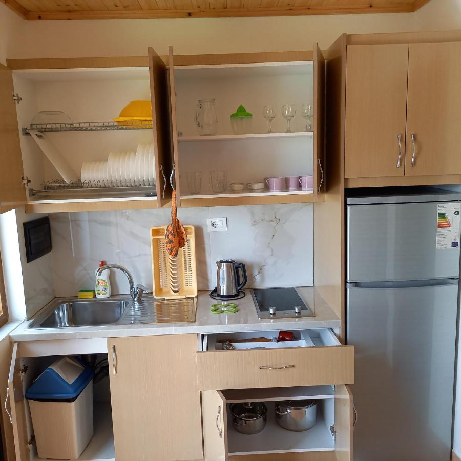Mustafaraj Apartments Εξαμίλιο Εξωτερικό φωτογραφία