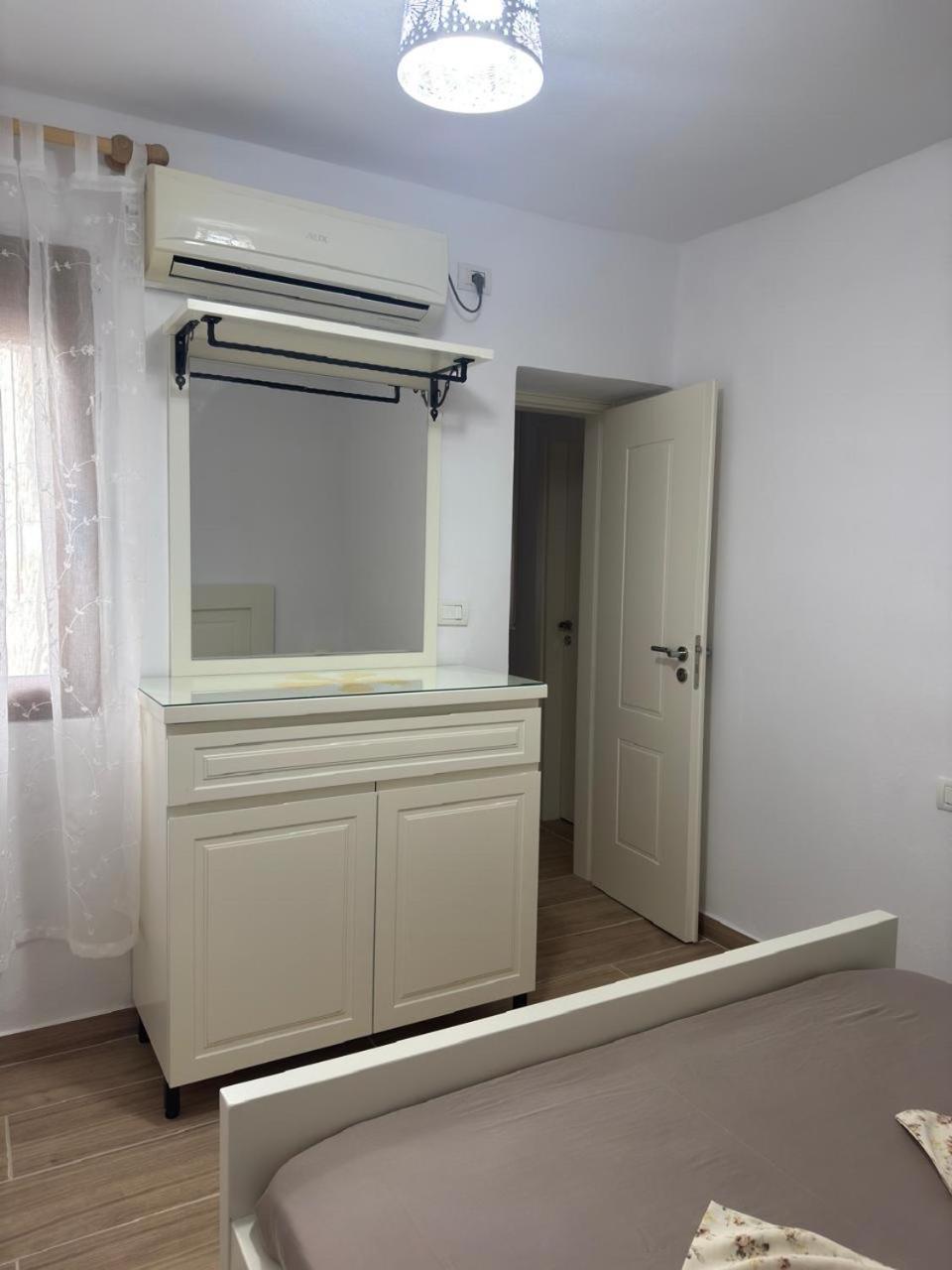 Mustafaraj Apartments Εξαμίλιο Εξωτερικό φωτογραφία