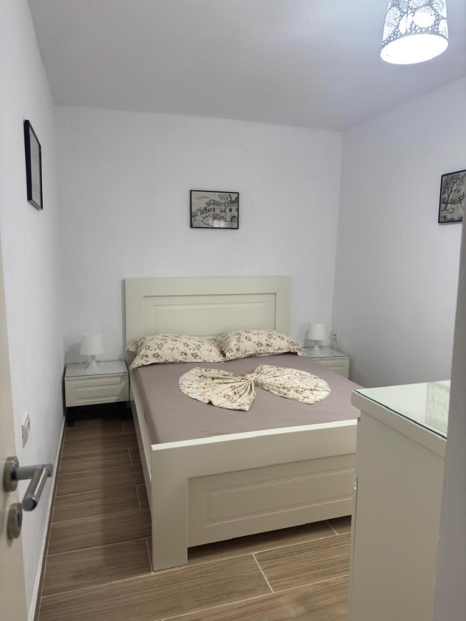 Mustafaraj Apartments Εξαμίλιο Εξωτερικό φωτογραφία